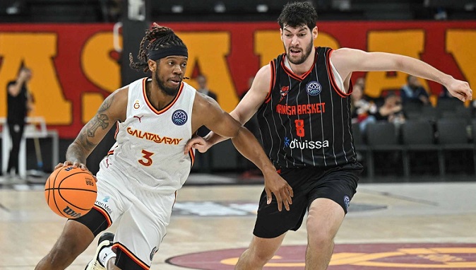 Galatasaray çeyrek finalde