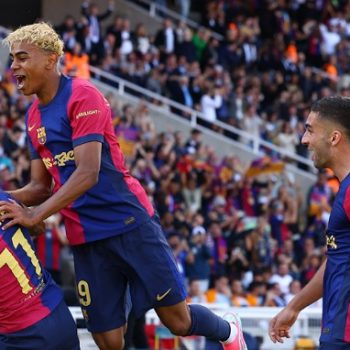 Barca’dan 2 avans, 4’te biter…